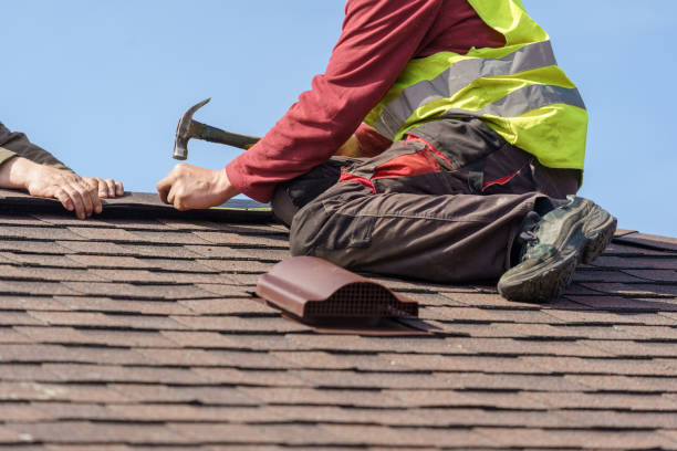 Best Roof Gutter Cleaning  in West Kennebunk, ME